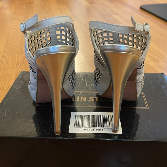 Colin Stuart white caged style heels - Picture 2 of 3